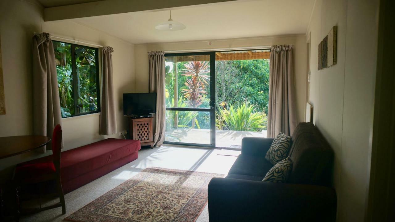 Holiday home Wharepuke Subtropical *
