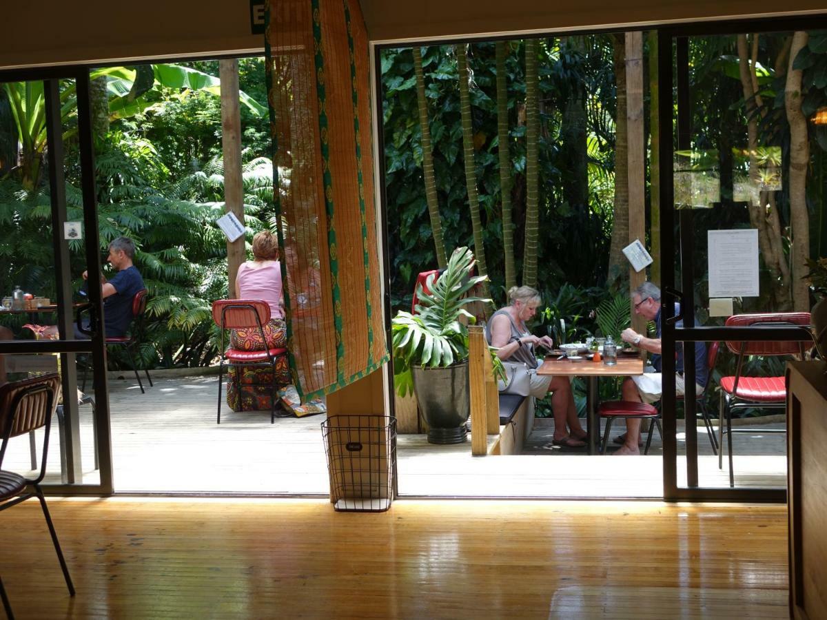 Wharepuke Subtropical Holiday home